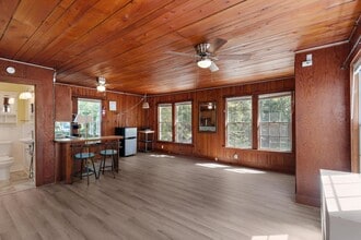 4022 N State St in Jackson, MS - Building Photo - Building Photo