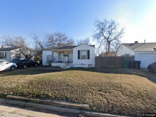 1132 N Woodward Ave in Oklahoma City, OK - Building Photo