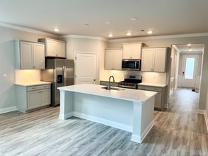 7100 Shooting Star Way in Myrtle Beach, SC - Building Photo - Building Photo