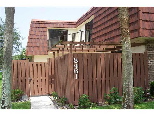 8461 Boca Rio Dr in Boca Raton, FL - Building Photo - Building Photo