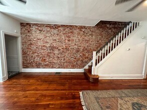 2049 E Cambria St in Philadelphia, PA - Building Photo - Building Photo
