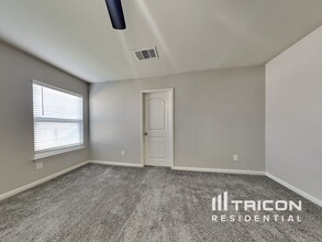 1405 Breanna Ln in Kyle, TX - Building Photo - Building Photo