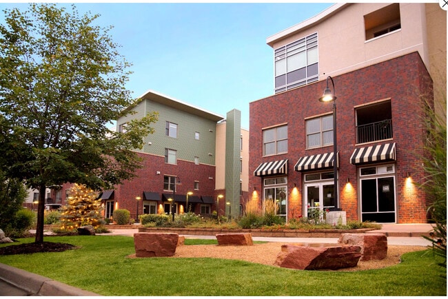 3701 Arapahoe Ave Unit 107