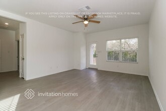 1624 Boggy Crk Rnch Rd in Andice, TX - Foto de edificio - Building Photo