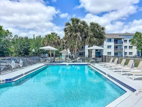 Meri Palm Bay in Palm Bay, FL - Building Photo - Building Photo