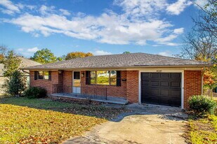 4620 West Dr in North Little Rock, AR - Building Photo