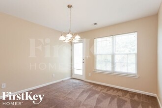 605 Woodington Ln in Charlotte, NC - Building Photo - Building Photo