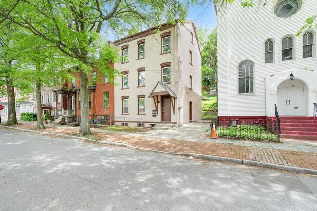 property at 37 S Bridge St