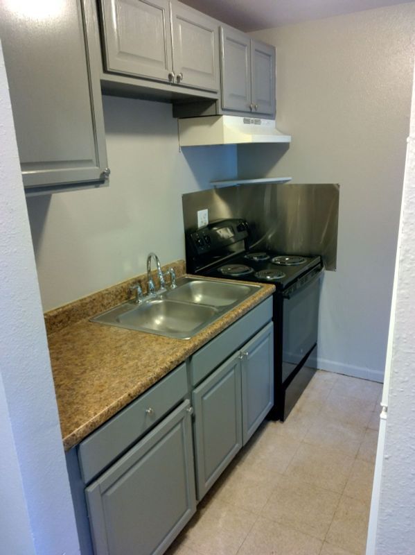 1600 Clinton St in Aurora, CO - Building Photo - Building Photo