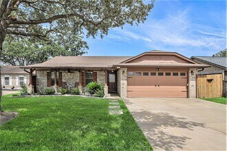 2512 Village Cir Dr in Katy, TX - Building Photo - Building Photo