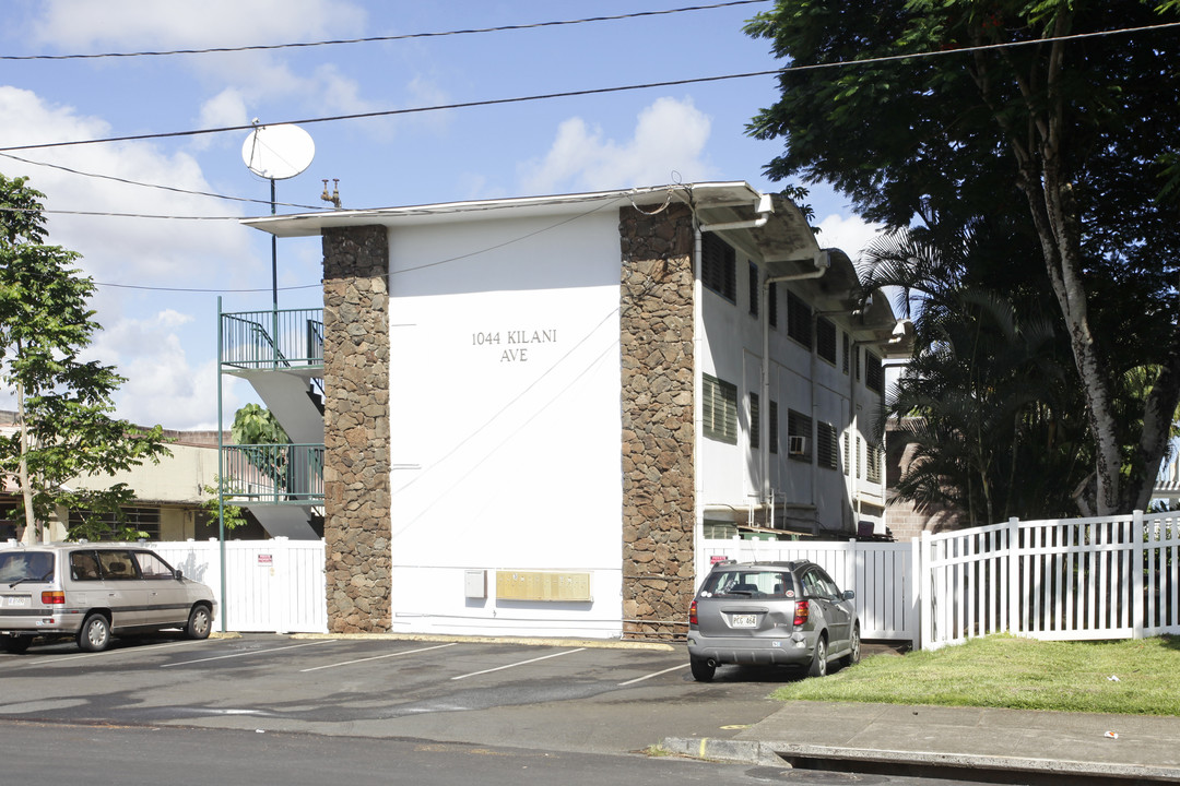 1044 Kilani Ave in Wahiawa, HI - Building Photo