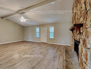 4502 Crosstie Rd S in Jacksonville, FL - Building Photo - Building Photo