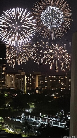 469 Ena Rd in Honolulu, HI - Foto de edificio - Building Photo