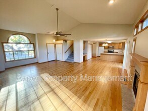 626 Tipperary Rd in Iowa City, IA - Building Photo - Building Photo