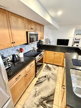 1240 4th St NW, Unit 1240T 4th St in Washington, DC - Building Photo - Building Photo