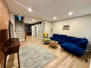 521 Locust St in Columbia, PA - Building Photo - Building Photo