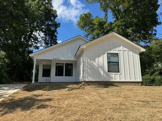 2258 Zanone Ave in Memphis, TN - Building Photo - Building Photo