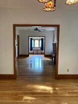 5 Colonial Rd, Unit 1 in Worcester, MA - Building Photo