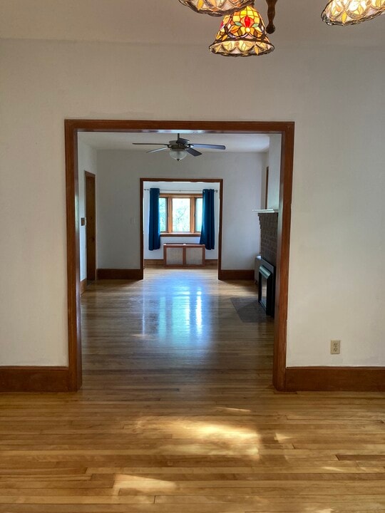 5 Colonial Rd, Unit 1 in Worcester, MA - Foto de edificio