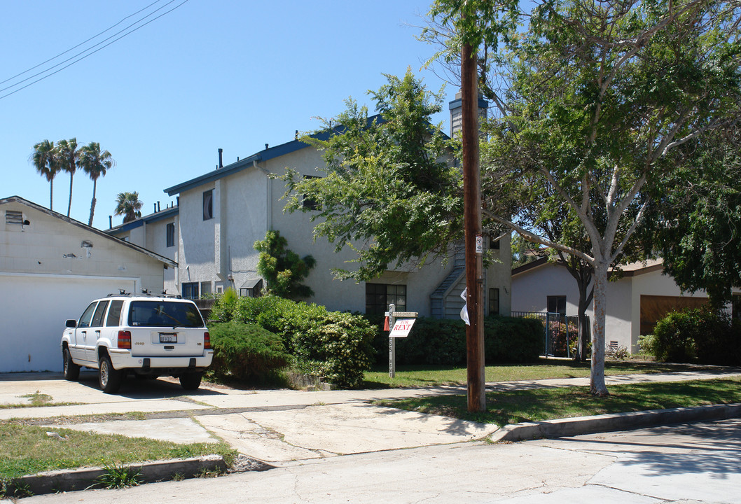 1961 Reed Ave in San Diego, CA - Building Photo