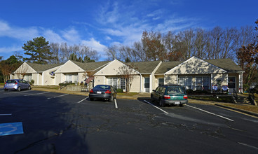 Residences at Haymount in Fayetteville, NC - Building Photo - Building Photo