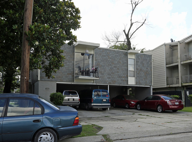 1017 Carrollton Ave in Metairie, LA - Building Photo - Building Photo