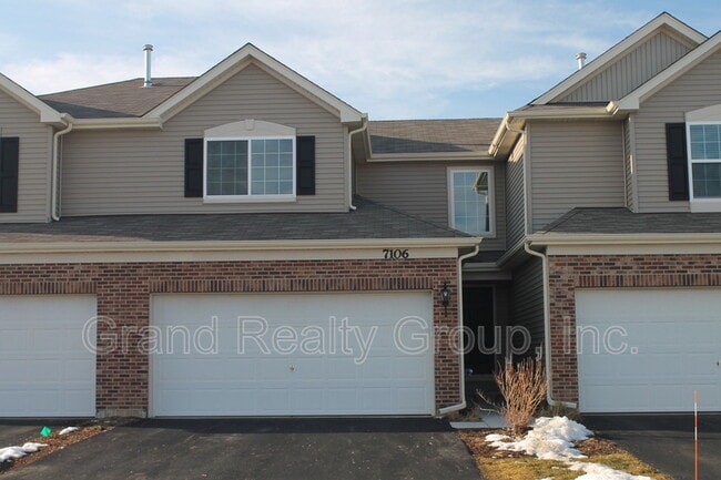 property at 7106 Country Club Hills Dr