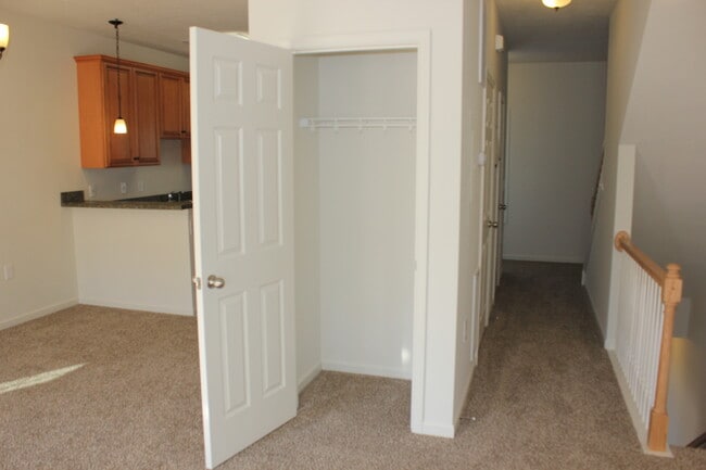 1452 Katie Grv Wy in Harrisonburg, VA - Building Photo - Building Photo