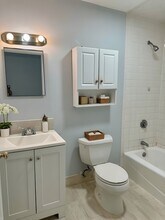 208 Saratoga St in Boston, MA - Building Photo - Building Photo