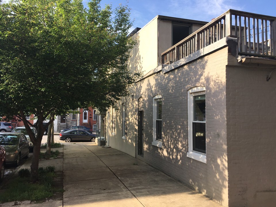 525 E Fort Ave in Baltimore, MD - Building Photo