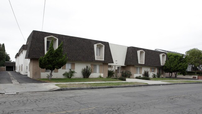 French Quarter Apartments in Anaheim, CA - Building Photo - Building Photo