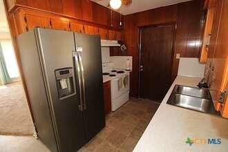 1207 S 5th St in Copperas Cove, TX - Building Photo - Building Photo