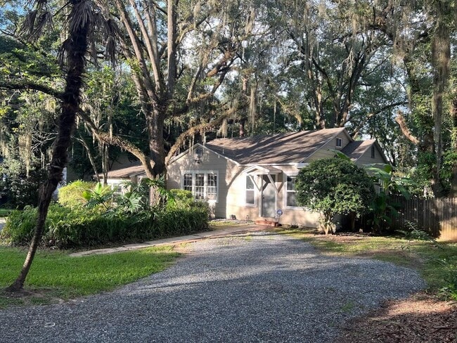 123 Westridge Dr in Tallahassee, FL - Building Photo - Building Photo