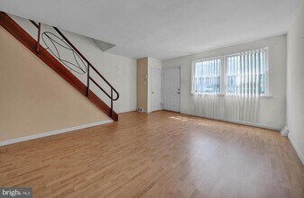 539 E Basin St in Norristown, PA - Building Photo - Building Photo