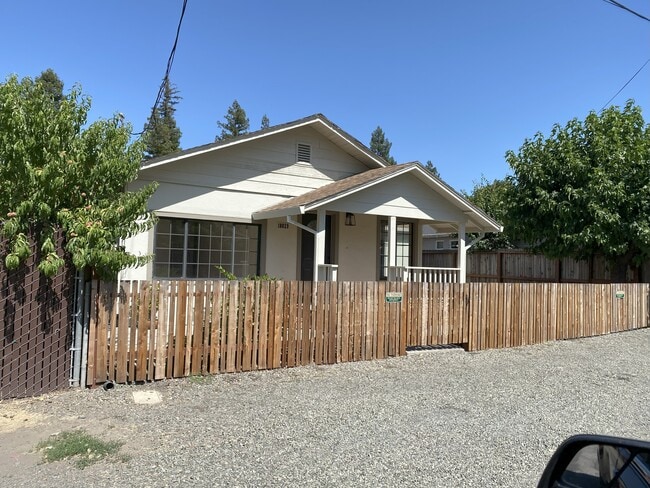 property at 18029 Poplar Ave