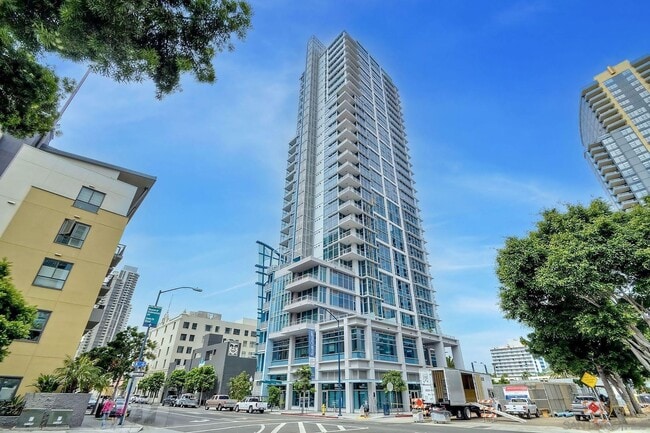 property at 1262 Kettner Blvd