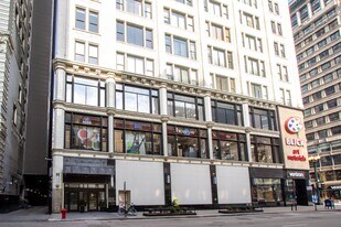 8 W Monroe St, Unit 403 in Chicago, IL - Building Photo