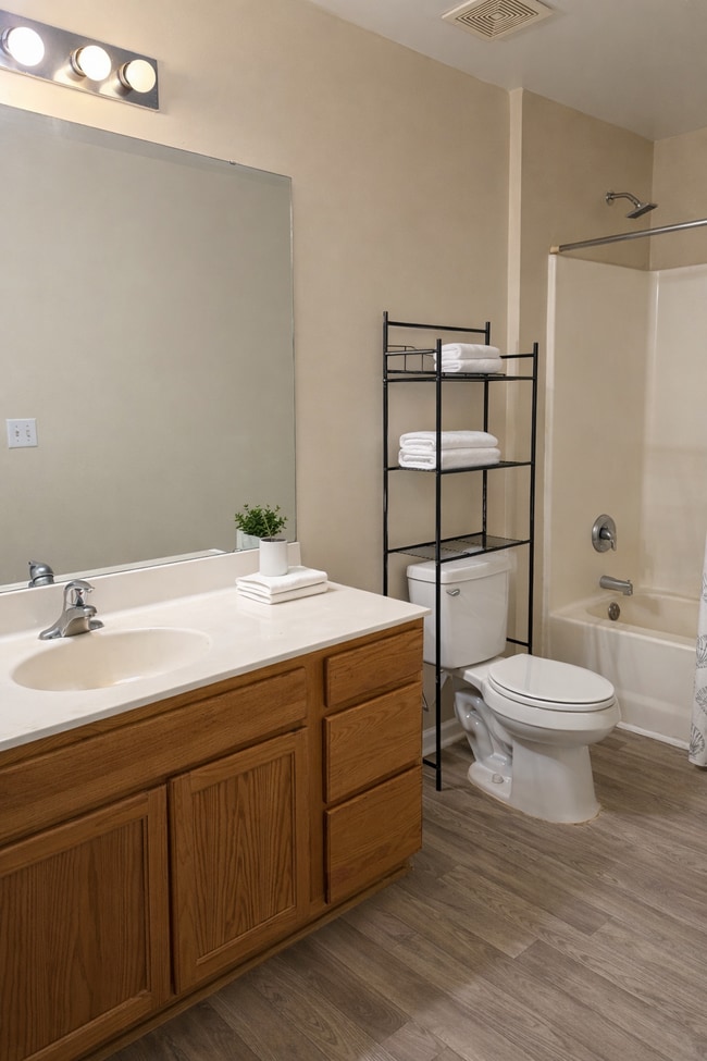 5347 Esther Ln in Charlotte, NC - Building Photo - Building Photo