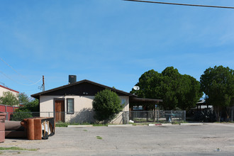 5763-5785 E 26th St in Tucson, AZ - Building Photo - Building Photo