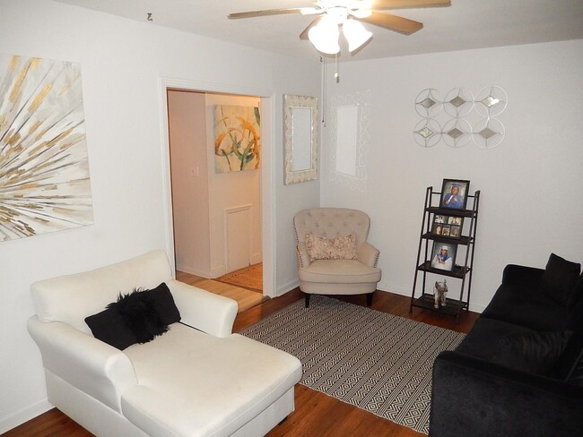 1409 Glenda Dr in Tallahassee, FL - Building Photo - Building Photo