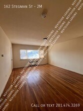 162 Stegman St in Jersey City, NJ - Building Photo - Building Photo