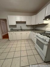 85 Swan St in Everett, MA - Building Photo - Building Photo