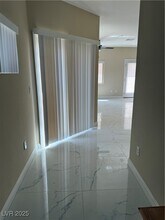 385 Layla Bay St in Henderson, NV - Building Photo - Building Photo