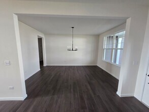 1979 Norwich Ln in Bolingbrook, IL - Building Photo - Building Photo