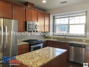 13620 SW Rosemary Ln in Tigard, OR - Building Photo - Building Photo