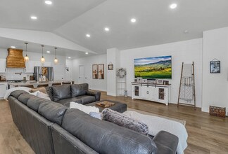 205 Kelso Mesa Dr in Grand Junction, CO - Foto de edificio - Building Photo