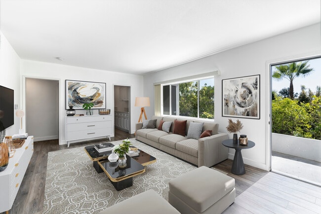 1724 1/2 Rotary Dr, Unit lower