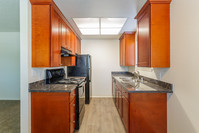 Bell Park Apartments in Sacramento, CA - Foto de edificio - Interior Photo