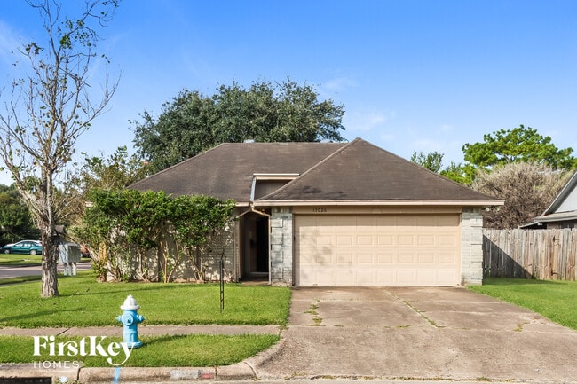 property at 17026 Enchanted Cir E