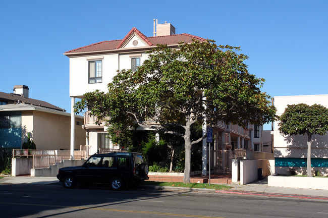 951 Main St in El Segundo, CA - Building Photo - Building Photo